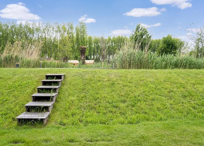 بيت للعطل In Near Kaag Lakes *