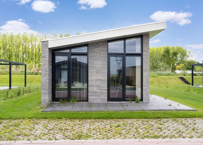 Dom wakacyjny In Near Kaag Lakes *